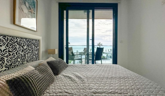 Återförsäljning - Apartment -
Torrevieja - Costa Blanca