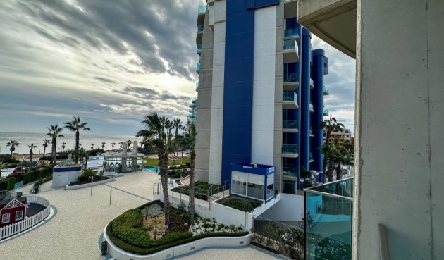 Återförsäljning - Apartment -
Torrevieja - Costa Blanca