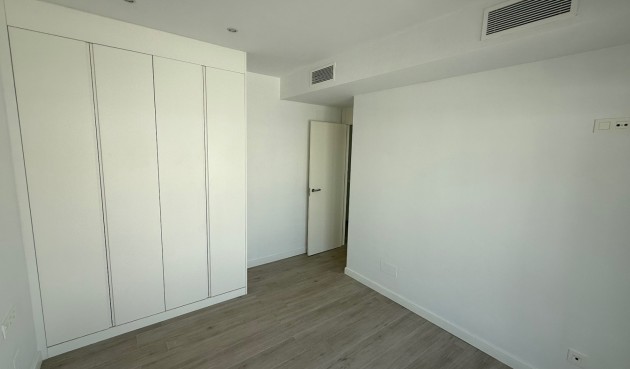 Återförsäljning - Town House -
Orihuela - Inland