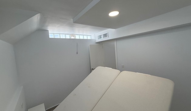 Återförsäljning - Town House -
Orihuela - Inland