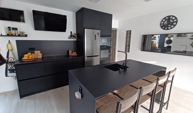 Återförsäljning - Apartment -
Torre de la Horadada - Costa Blanca