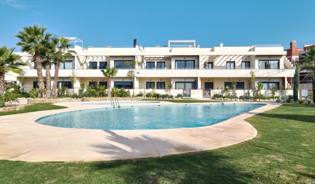 Återförsäljning - Town House -
Torrevieja - Costa Blanca