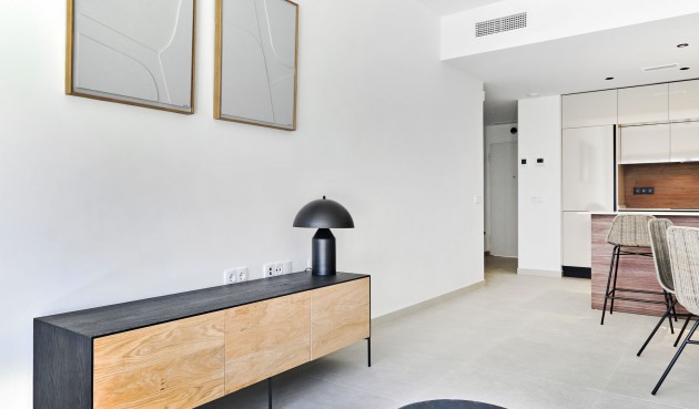 Återförsäljning - Town House -
Torrevieja - Costa Blanca