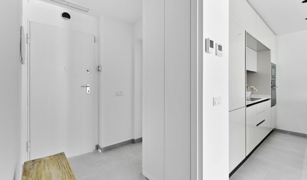 Återförsäljning - Town House -
Torrevieja - Costa Blanca