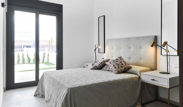 Återförsäljning - Town House -
Torrevieja - Costa Blanca