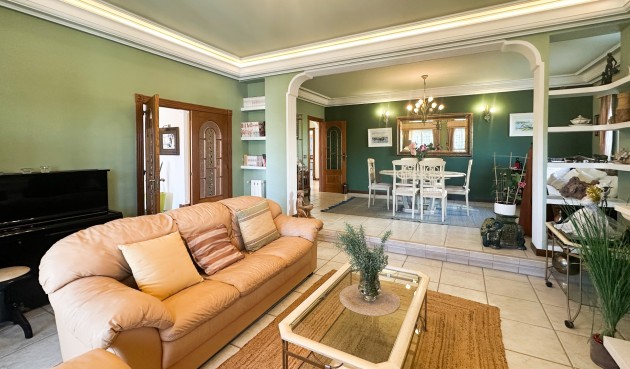 Återförsäljning - Villa -
La Mata - Costa Blanca