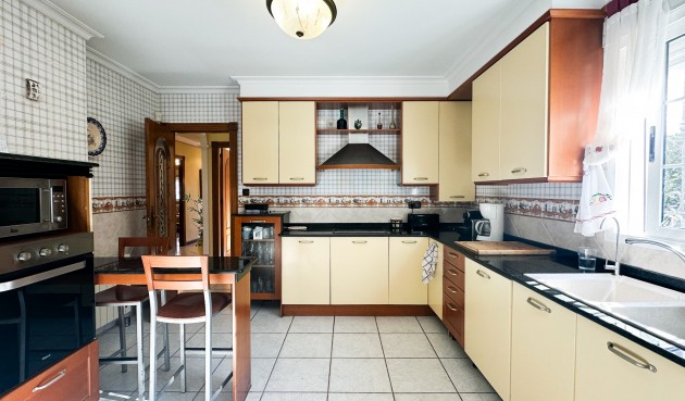 Återförsäljning - Villa -
La Mata - Costa Blanca