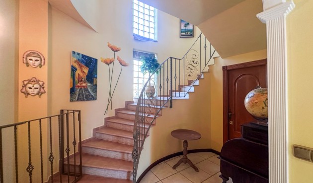 Återförsäljning - Villa -
La Mata - Costa Blanca