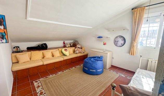 Återförsäljning - Villa -
La Mata - Costa Blanca