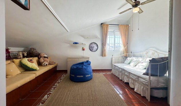 Återförsäljning - Villa -
La Mata - Costa Blanca