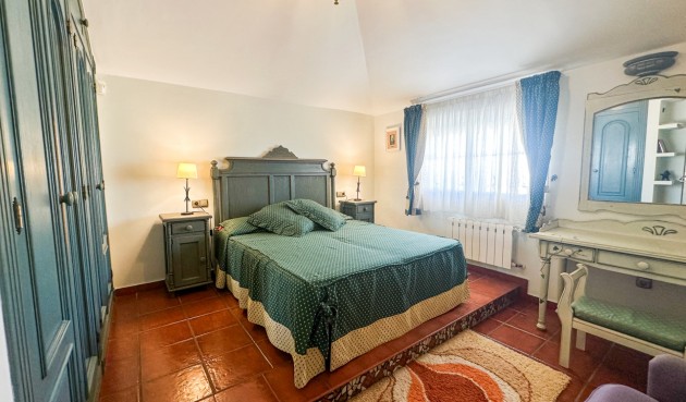 Återförsäljning - Villa -
La Mata - Costa Blanca