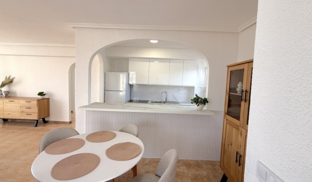 Återförsäljning - Takvåning -
Torrevieja - Costa Blanca