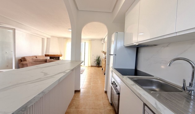 Återförsäljning - Takvåning -
Torrevieja - Costa Blanca