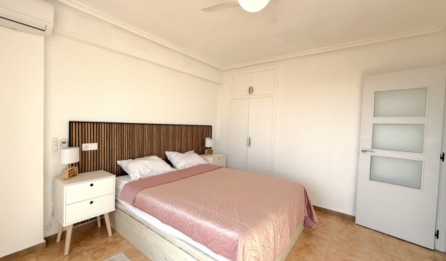 Återförsäljning - Takvåning -
Torrevieja - Costa Blanca