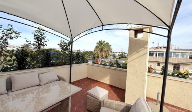 Återförsäljning - Takvåning -
Torrevieja - Costa Blanca