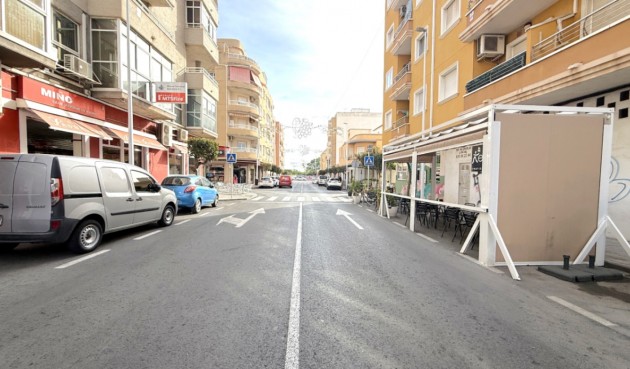 Återförsäljning - Apartment -
Torrevieja - Costa Blanca