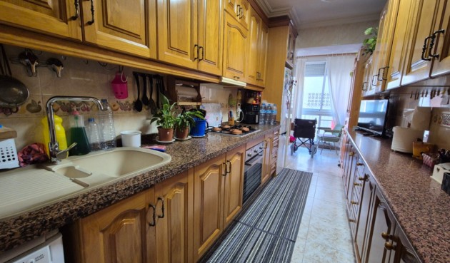 Återförsäljning - Apartment -
Torrevieja - Costa Blanca