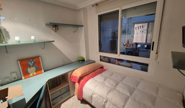 Återförsäljning - Apartment -
Torrevieja - Costa Blanca