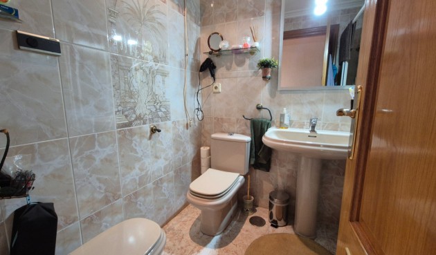 Återförsäljning - Apartment -
Torrevieja - Costa Blanca