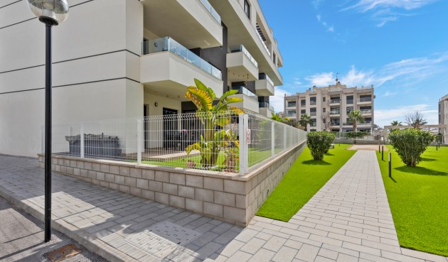 Återförsäljning - Apartment -
Villamartin - Costa Blanca