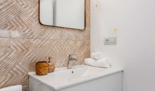 Resale - Apartment -
San Miguel de Salinas - Inland