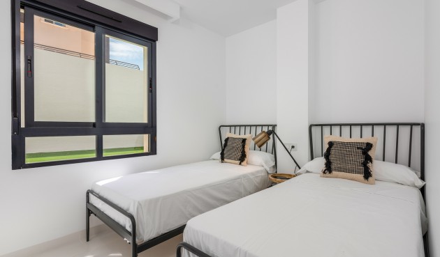 Resale - Apartment -
San Miguel de Salinas - Inland