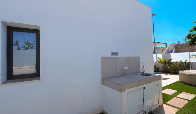 Återförsäljning - Villa -
Pilar de la Horadada - Costa Blanca