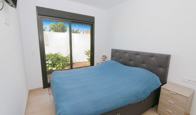 Återförsäljning - Villa -
Pilar de la Horadada - Costa Blanca