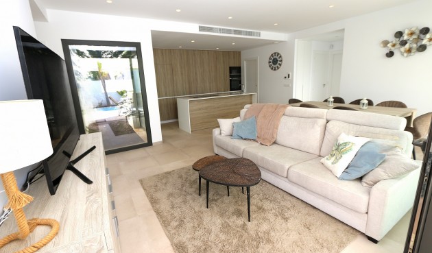 Återförsäljning - Villa -
Pilar de la Horadada - Costa Blanca