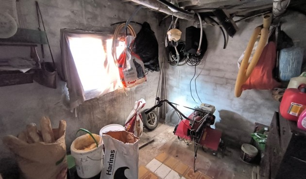 Återförsäljning - Villa -
Yecla - Inland