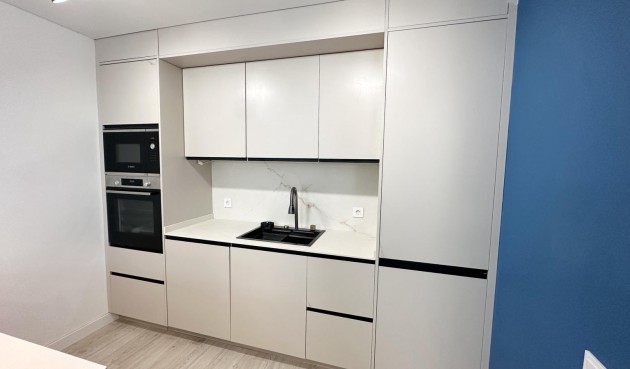 Resale - Apartment -
Torrevieja - Costa Blanca