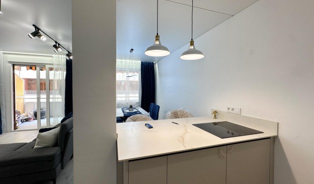 Resale - Apartment -
Torrevieja - Costa Blanca