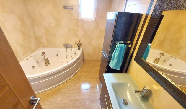 Resale - Villa -
Murcia - Inland