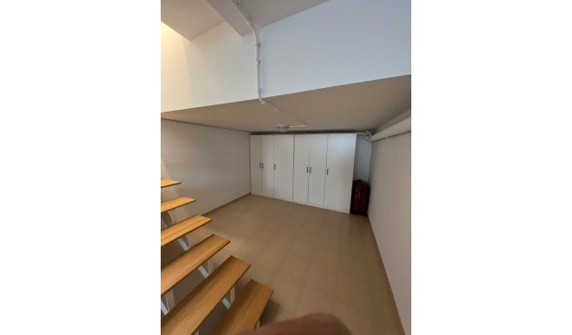 Resale - Villa -
Fortuna - Inland