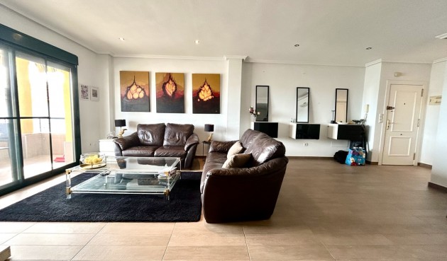 Resale - Apartment -
Campoamor - Costa Blanca