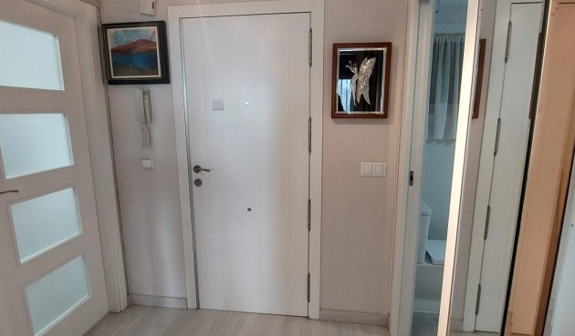 Resale - Apartment -
Benidorm - Levante