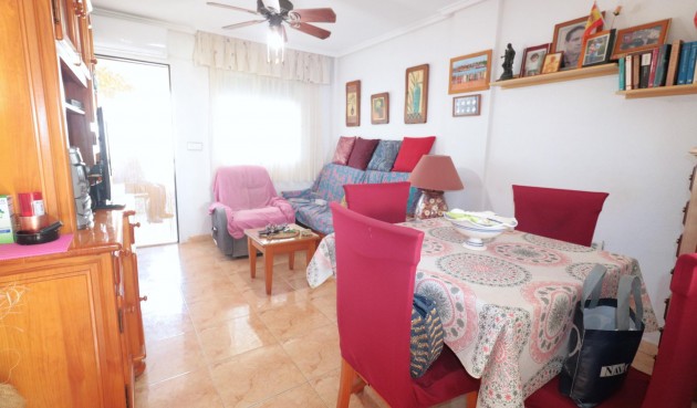 Resale - Bungalow -
Torrevieja - El Limonar