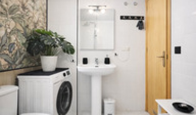 Resale - Apartment -
Torrevieja - Costa Blanca