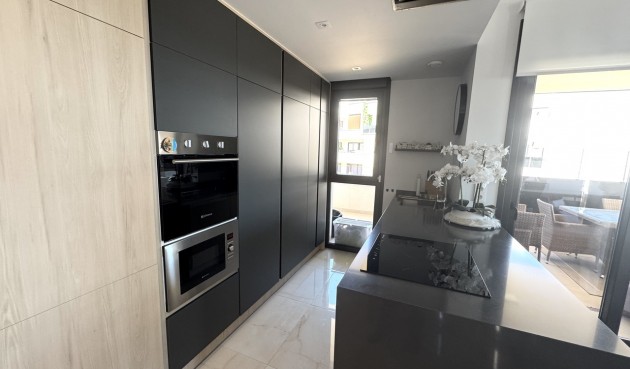 Resale - Apartment -
Playa Flamenca - Costa Blanca