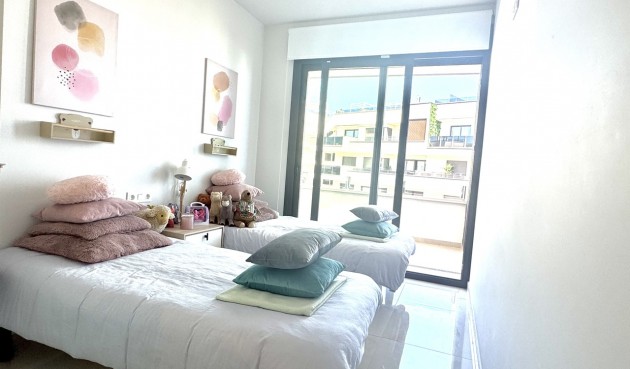 Resale - Apartment -
Playa Flamenca - Costa Blanca