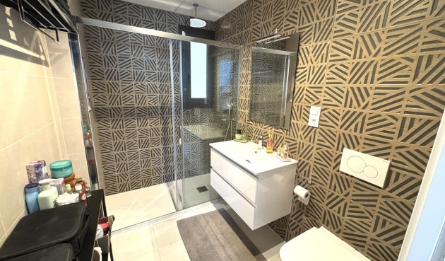 Resale - Apartment -
Playa Flamenca - Costa Blanca