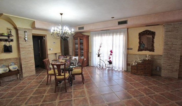 Resale - Villa -
Formentera del Segura - C- Cooperativa