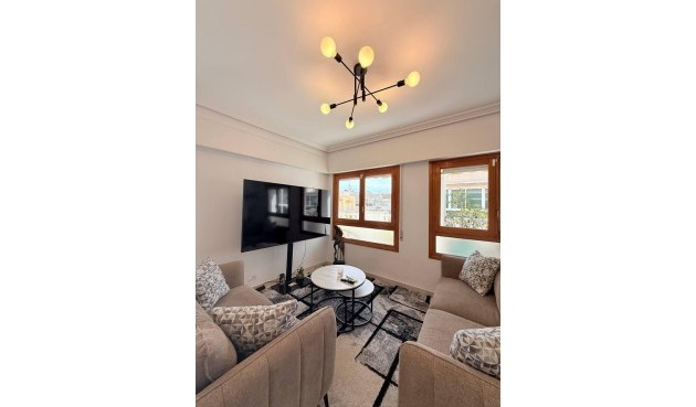 Resale - Penthouse -
Torrevieja - Playa del Cura