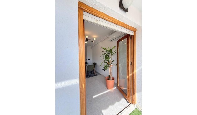Resale - Penthouse -
Torrevieja - Playa del Cura
