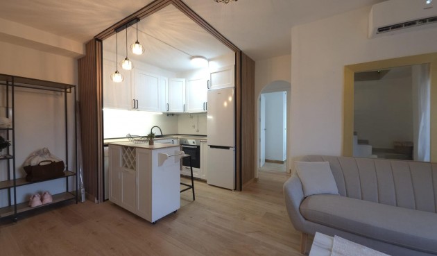 Resale - Penthouse -
Torrevieja - Cala Ferris