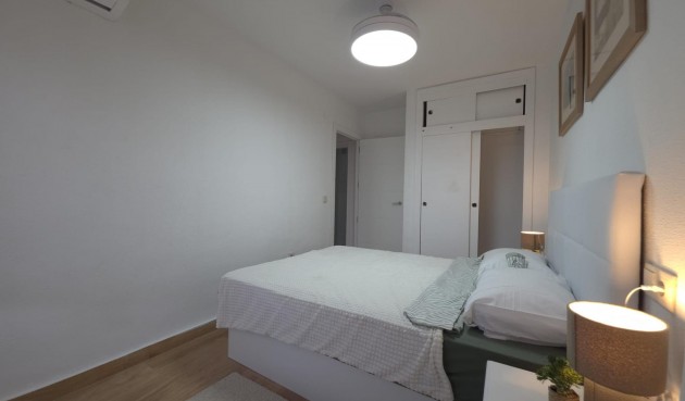 Resale - Penthouse -
Torrevieja - Cala Ferris