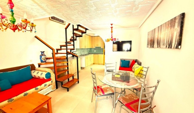 Reventa - Town House -
Torrevieja - El Chaparral