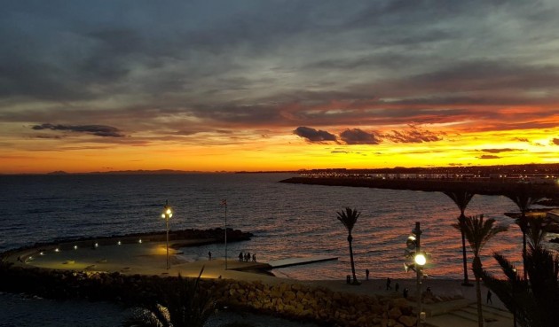 Resale - Apartment -
Torrevieja - Las Piscinas Naturales