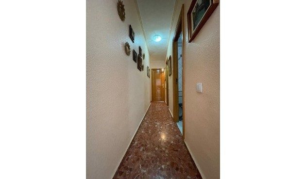 Resale - Apartment -
Torrevieja - Las Piscinas Naturales