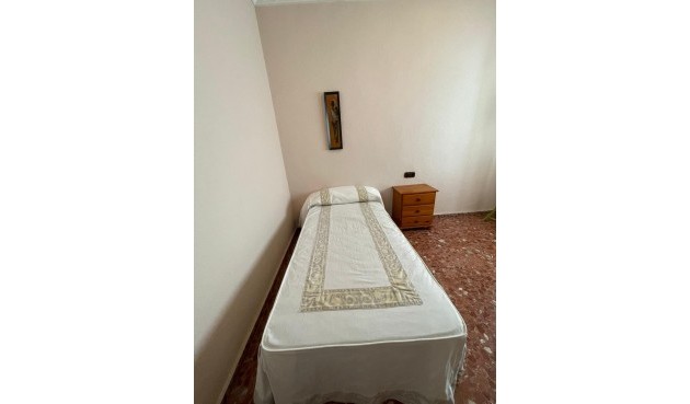 Resale - Apartment -
Torrevieja - Las Piscinas Naturales